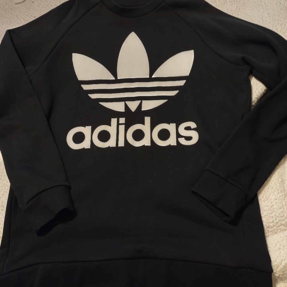 Adidas crewneck
